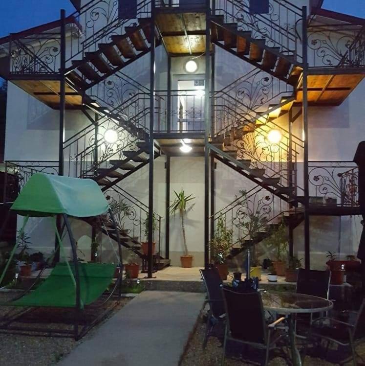 Vila Robert Hotel Schitul Exterior foto